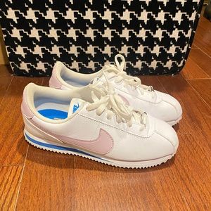 Nike Cortez